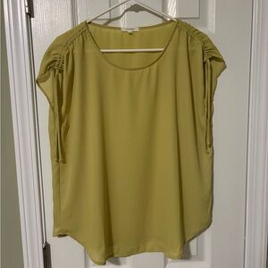 Pleione Olive Green Short Sleeve Tie-Shoulder Blouse